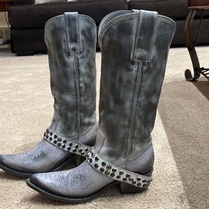 Freebird falcon grey size 9
